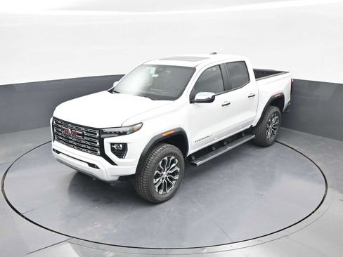 New 2026 GMC Canyon Denali AWD/4WD image 30