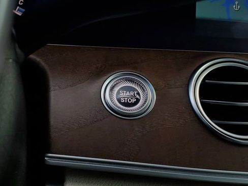 Used 2017 Mercedes-Benz E 43 AMG 4MATIC Sedan image 33