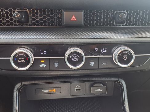 Used 2025 Honda CR-V LX image 20