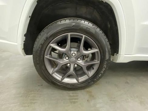 Used 2021 Jeep Grand Cherokee Limited w/ Quick Order Package 28K 80th AWD/4WD image 18