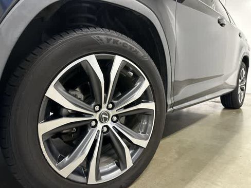 Used 2018 Lexus RX 350L FWD image 29