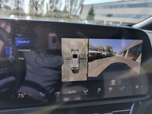 New 2026 Chevrolet Equinox EV LT w/ Comfort Package image 37