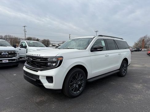 New 2026 Ford Expedition Max Platinum w/ Stealth Appearance Package AWD/4WD image 4