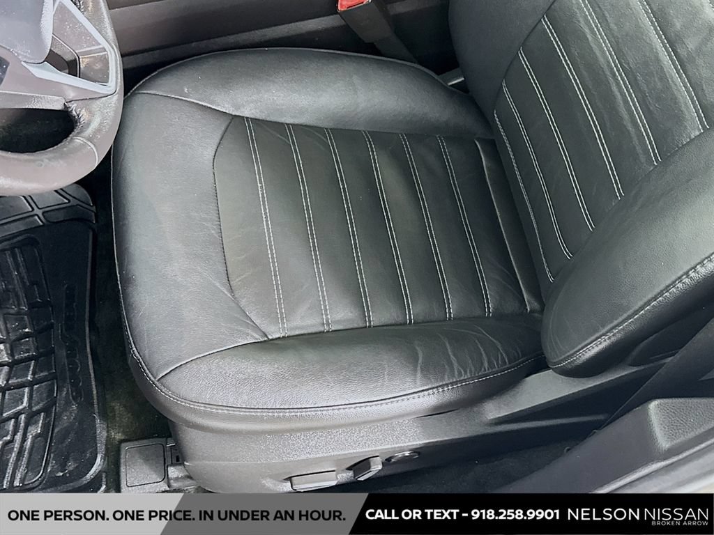 Used 2016 Ford Fusion SE w/ Equipment Group 502A FWD image 18