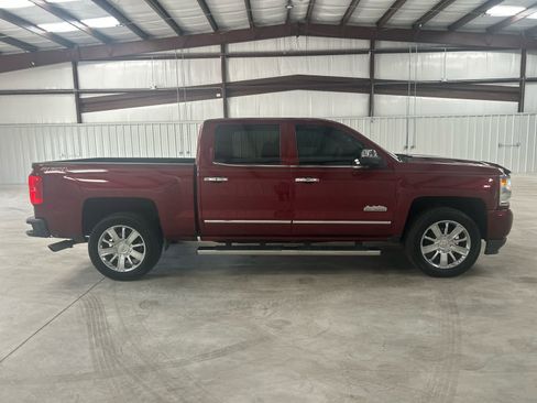 Used 2016 Chevrolet Silverado 1500 High Country w/ High Country Premium Package image 6