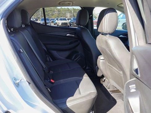 Certified 2025 Buick Encore GX Preferred image 9