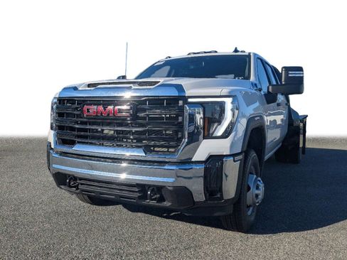 New 2025 GMC Sierra 3500 Pro w/ Convenience Package image 8