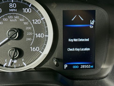 Used 2022 Toyota Corolla LE w/ LE Convenience Package FWD image 16