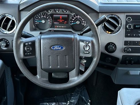 Used 2016 Ford F250 XLT w/ XLT Value Package image 14