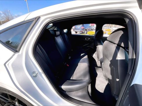 Used 2022 Honda Civic Sport image 16