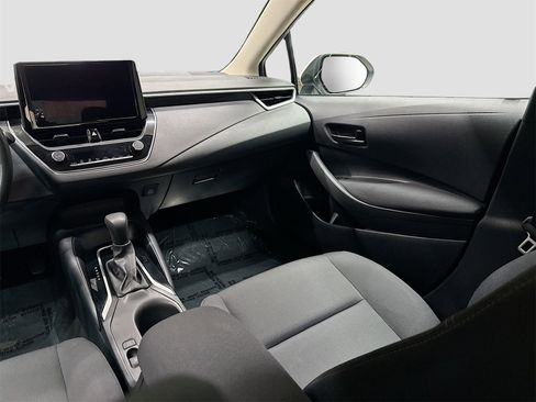 Used 2024 Toyota Corolla LE image 22