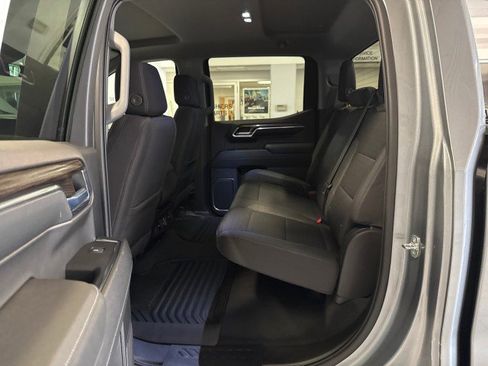Used 2023 Chevrolet Silverado 1500 LT image 25