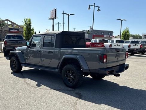 Certified 2023 Jeep Gladiator Sport AWD/4WD image 4