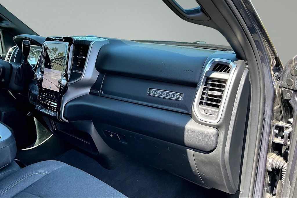 Certified 2026 RAM 2500 Big Horn AWD/4WD image 17
