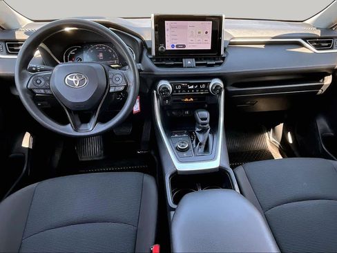 Used 2023 Toyota RAV4 LE AWD/4WD image 15