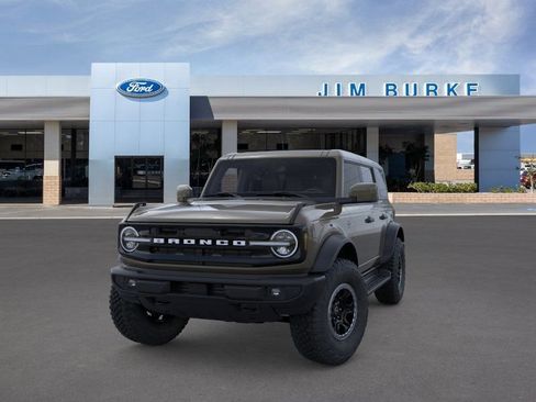 New 2026 Ford Bronco Outer Banks AWD/4WD image 2