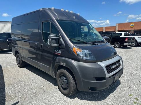Used 2022 RAM ProMaster 1500 w/ Driver Convenience Group FWD image 2