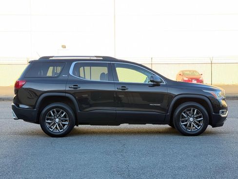 Used 2018 GMC Acadia SLT AWD/4WD image 5