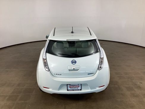 Used 2015 Nissan Leaf SV FWD image 7