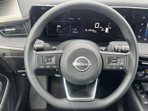 New 2026 Nissan Kicks SV w/ SV Premium Package image 13