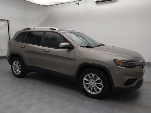 Used 2020 Jeep Cherokee Latitude image 11