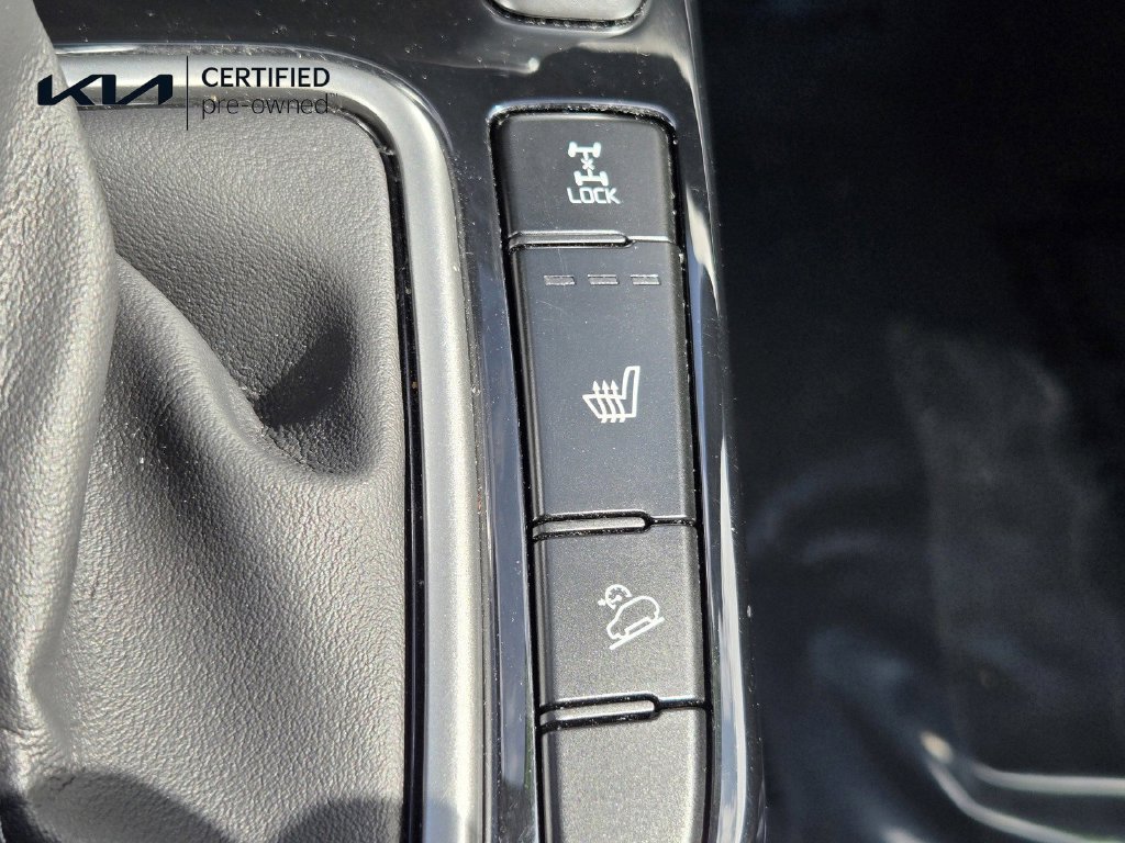Certified 2022 Kia Seltos SX w/ Sunroof Package AWD/4WD image 22
