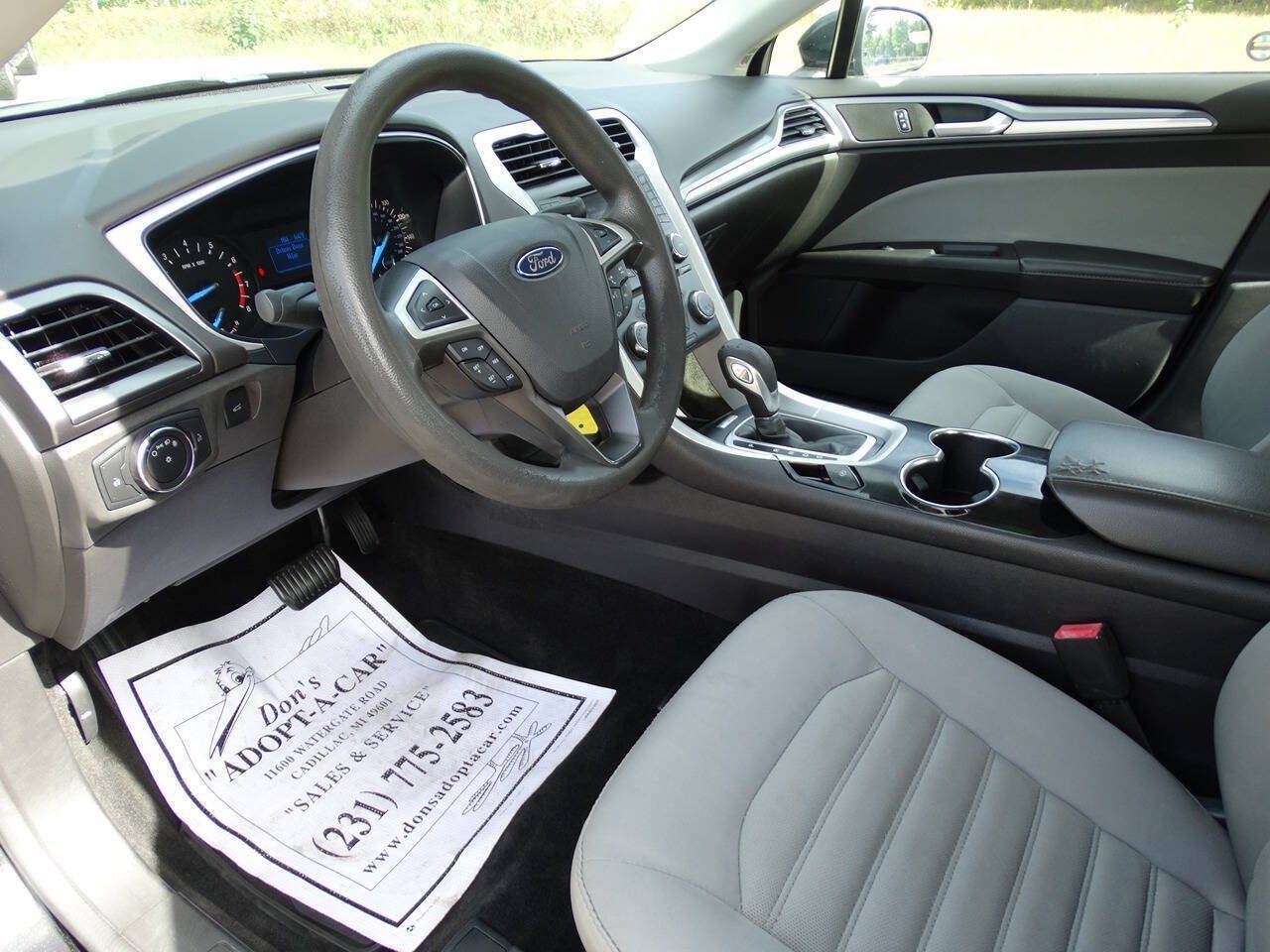Used 2015 Ford Fusion S FWD image 9