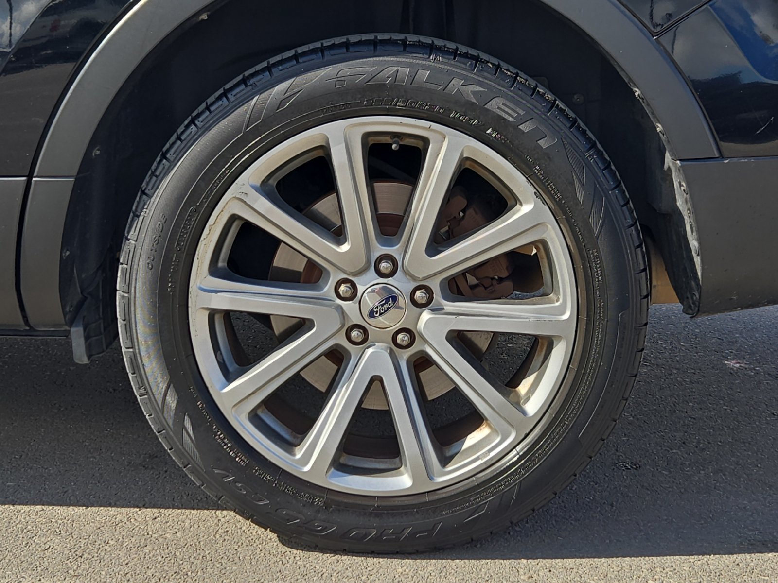 Used 2017 Ford Explorer Limited FWD image 25