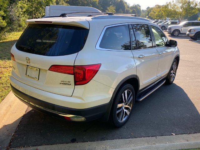 Used 2018 Honda Pilot Elite image 32