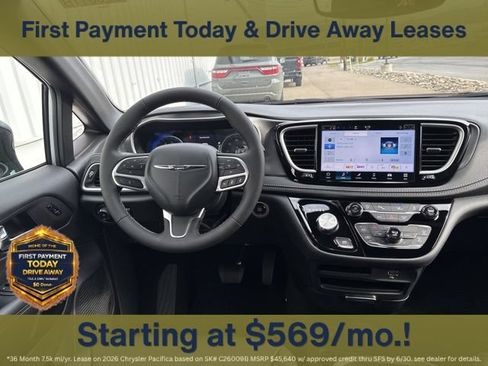 New 2026 Chrysler Pacifica Select AWD/4WD image 19
