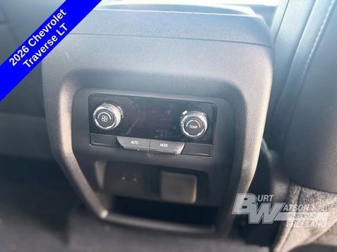New 2026 Chevrolet Traverse LT w/ Midnight/Sport Edition AWD/4WD image 28