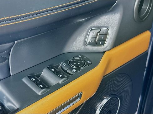 Used 2023 Ford Expedition Max Platinum image 17