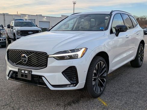 New 2026 Volvo XC60 B5 Ultra w/ Climate Package AWD/4WD image 8
