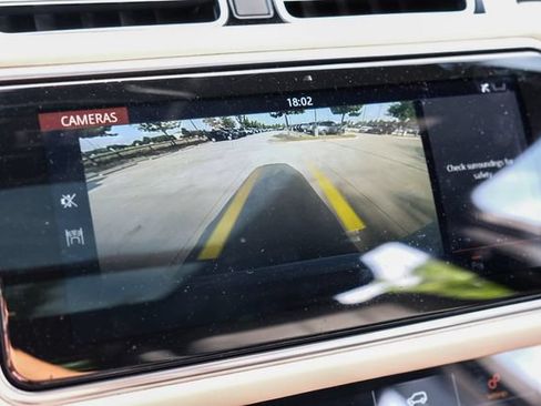 Used 2019 Land Rover Range Rover Supercharged AWD/4WD image 28