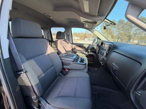 Used 2017 Chevrolet Silverado 1500 LT w/ All Star Edition image 9