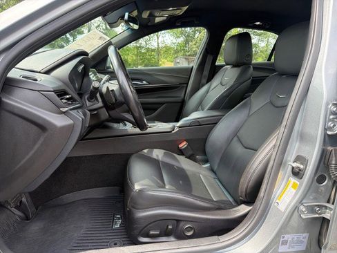 Used 2023 Cadillac CT4 Premium Luxury w/ Climate Package RWD image 16