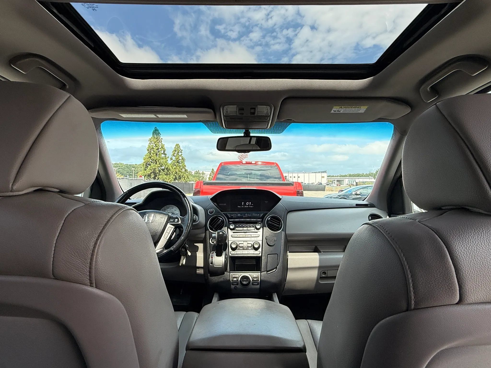 Used 2014 Honda Pilot Touring image 23