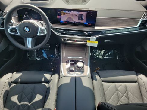 New 2026 BMW X5 sDrive40i w/ M Sport Package RWD image 10