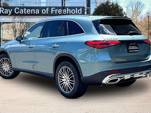 Used 2025 Mercedes-Benz GLC 300 4MATIC image 12