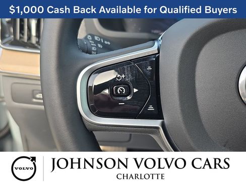 New 2026 Volvo XC90 T8 Plus w/ Protection Package Premier image 19