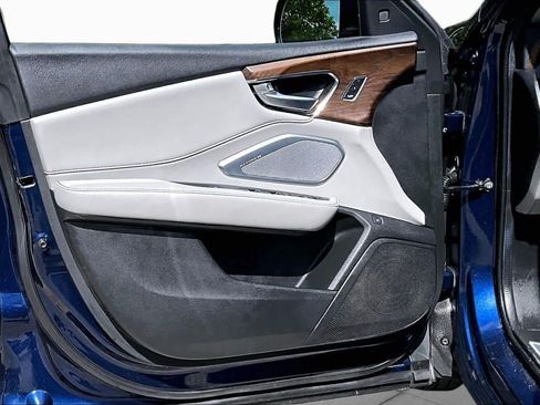 Certified 2024 Acura RDX SH-AWD w/ Advance Package image 26