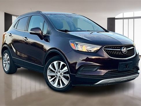 Used 2018 Buick Encore Preferred image 3