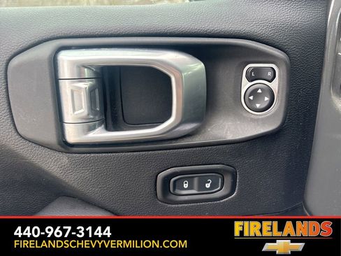 Used 2020 Jeep Wrangler Unlimited Rubicon image 14