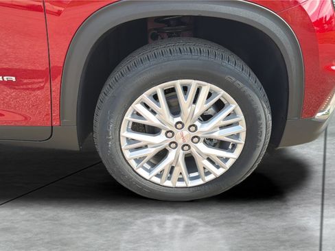 New 2026 GMC Acadia Elevation image 11