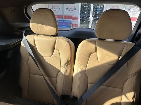 Used 2018 Volvo XC90 T6 Inscription w/ Convenience Package image 19