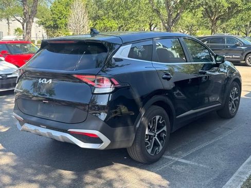 Certified 2025 Kia Sportage EX image 2
