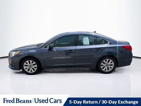 Used 2017 Subaru Legacy 2.5i Premium w/ Moonroof Package AWD/4WD image 5