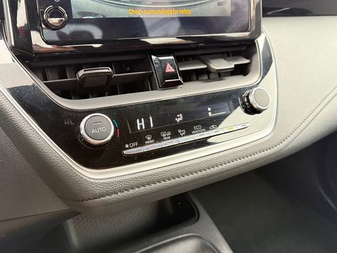 Certified 2024 Toyota Corolla SE image 35