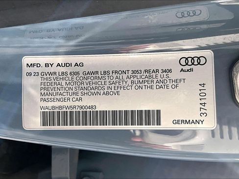 Used 2024 Audi RS e-tron GT w/ Carbon Performance Package image 34