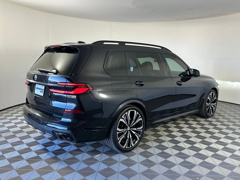 Used 2023 BMW X7 M60i w/ Executive Package image 7
